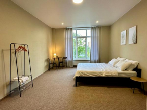 4Room Hostel